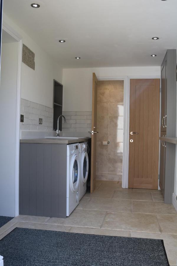 Large Cottage, 3 Beds All En-Suite, Small Village Location Overlooking Mousehole 펜젠스 외부 사진